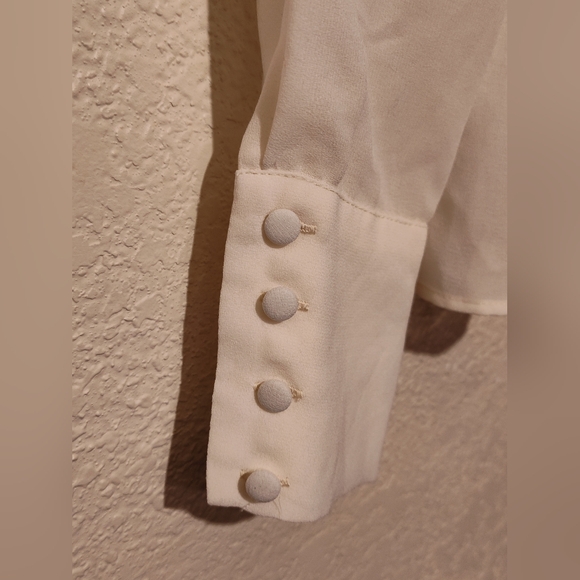 Zara white blouse with collar, embellishment with gems, XS Size, keyhole front - Picture 3 of 6